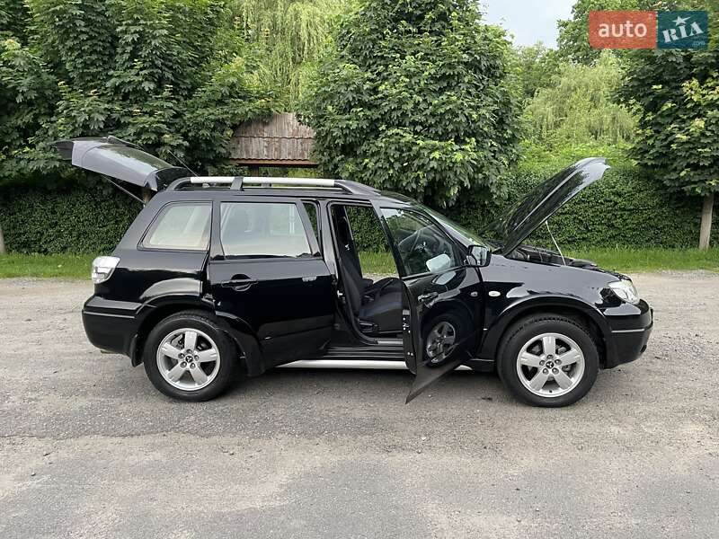 Позашляховик / Кросовер Mitsubishi Outlander 2009 в Вінниці