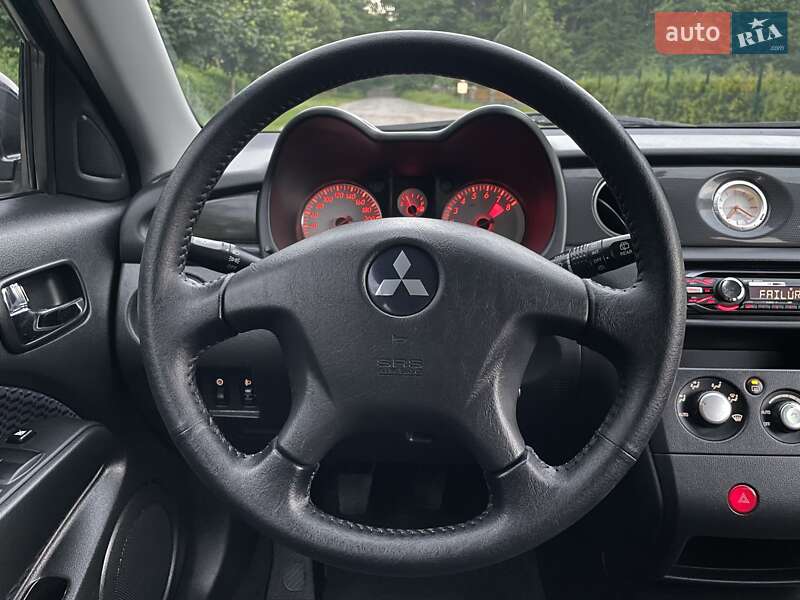 Позашляховик / Кросовер Mitsubishi Outlander 2009 в Вінниці