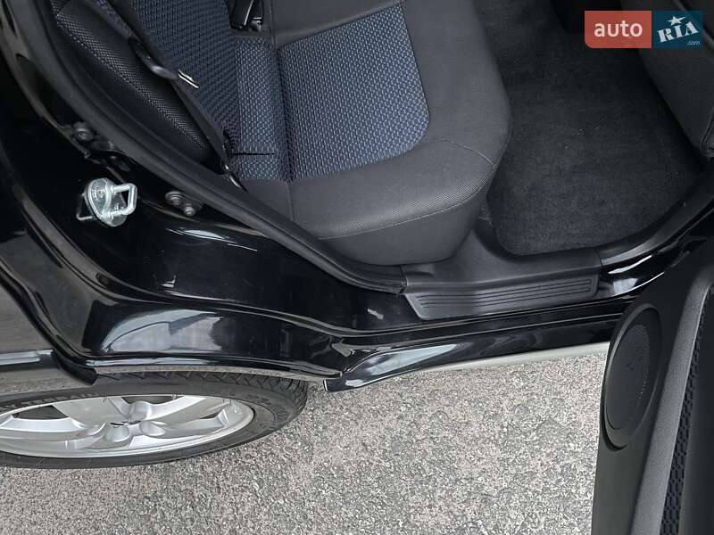 Позашляховик / Кросовер Mitsubishi Outlander 2009 в Вінниці