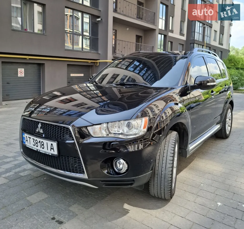 2010 Mitsubishi Outlander - мініатюра 20