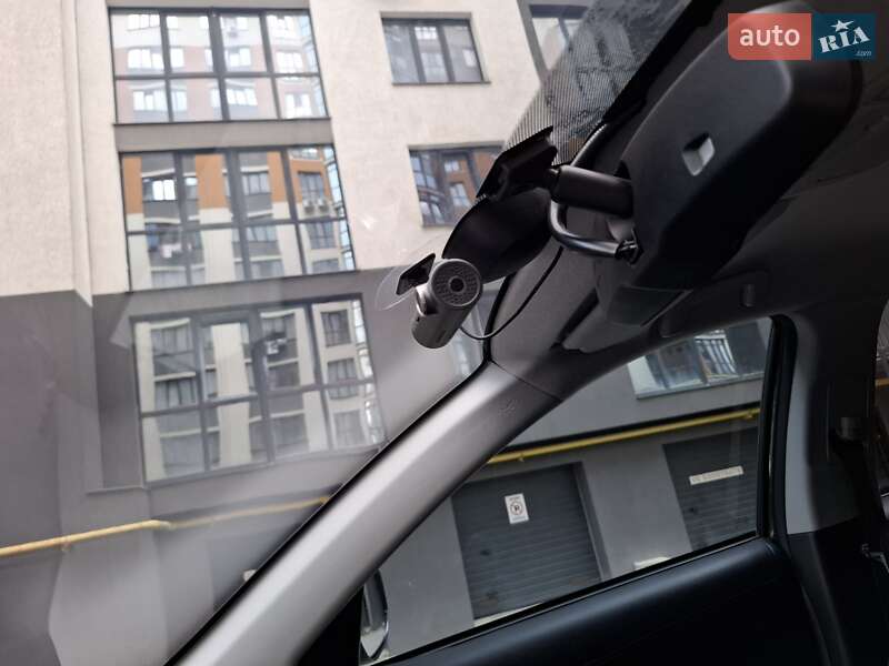 Внедорожник / Кроссовер Mitsubishi Outlander 2011 в Ивано-Франковске