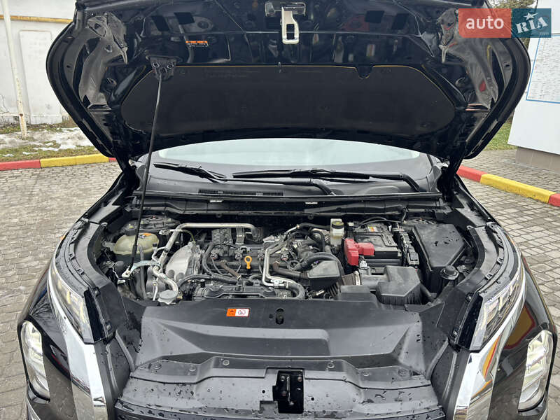 Внедорожник / Кроссовер Mitsubishi Outlander 2022 в Львове