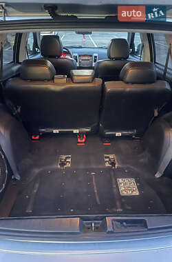 Внедорожник / Кроссовер Mitsubishi Outlander 2010 в 