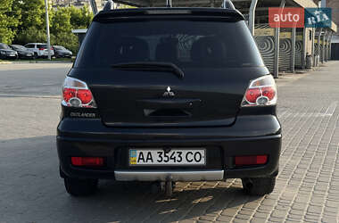 Внедорожник / Кроссовер Mitsubishi Outlander 2007 в 