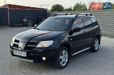 Внедорожник / Кроссовер Mitsubishi Outlander 2007 в 