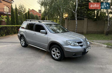 Внедорожник / Кроссовер Mitsubishi Outlander 2006 в 