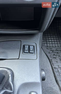 Внедорожник / Кроссовер Mitsubishi Outlander 2007 в 