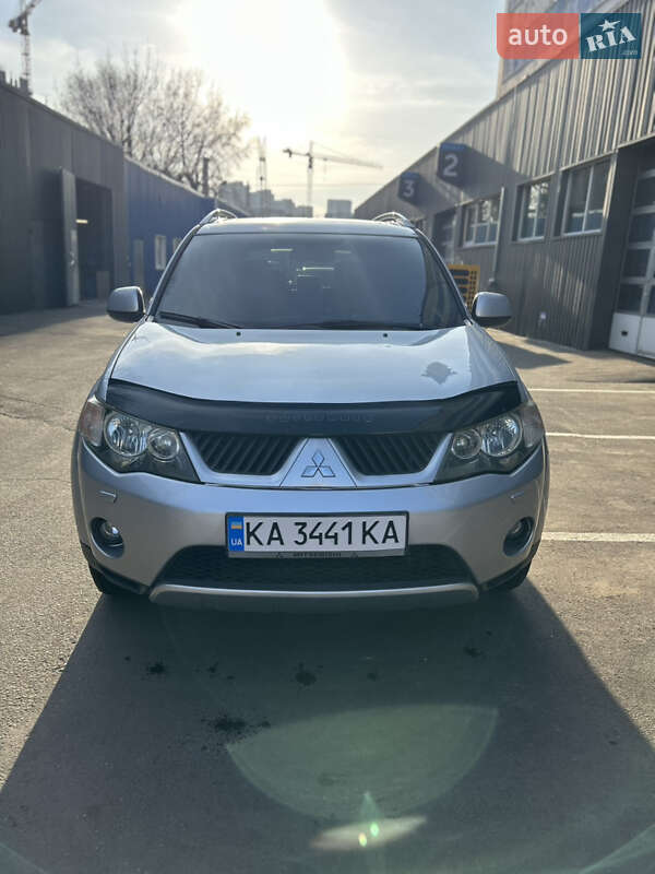 Mitsubishi Outlander 2007