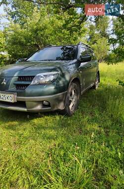 Внедорожник / Кроссовер Mitsubishi Outlander 2006 в 