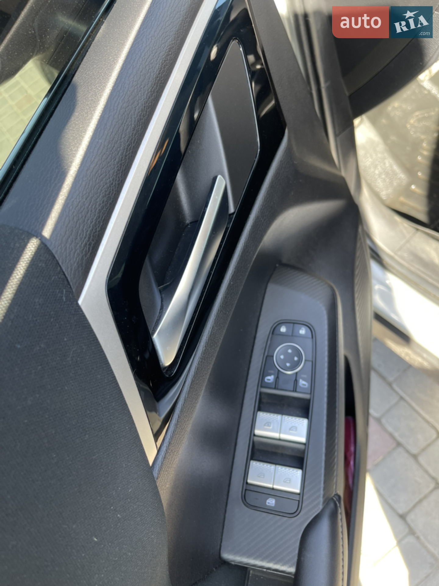 2021 Mitsubishi Outlander - мініатюра 14