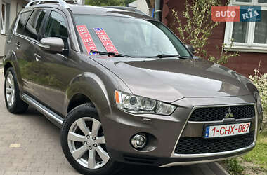 Внедорожник / Кроссовер Mitsubishi Outlander 2011 в Косове