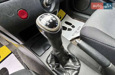 Позашляховик / Кросовер Mitsubishi Outlander 2008 в 