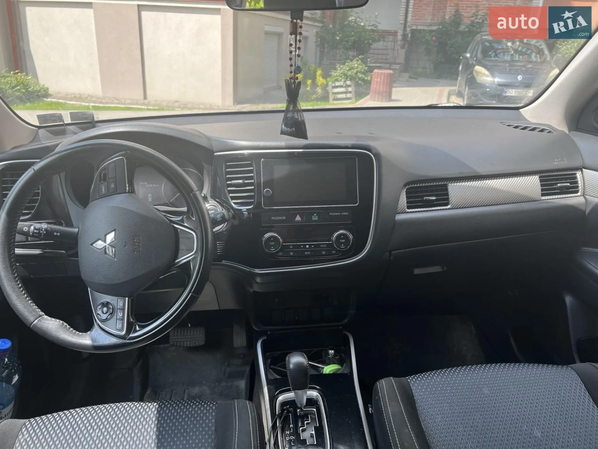 2017 Mitsubishi Outlander - мініатюра 4