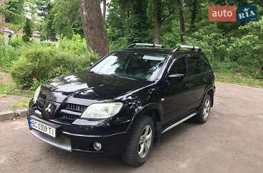 Внедорожник / Кроссовер Mitsubishi Outlander 2008 в 