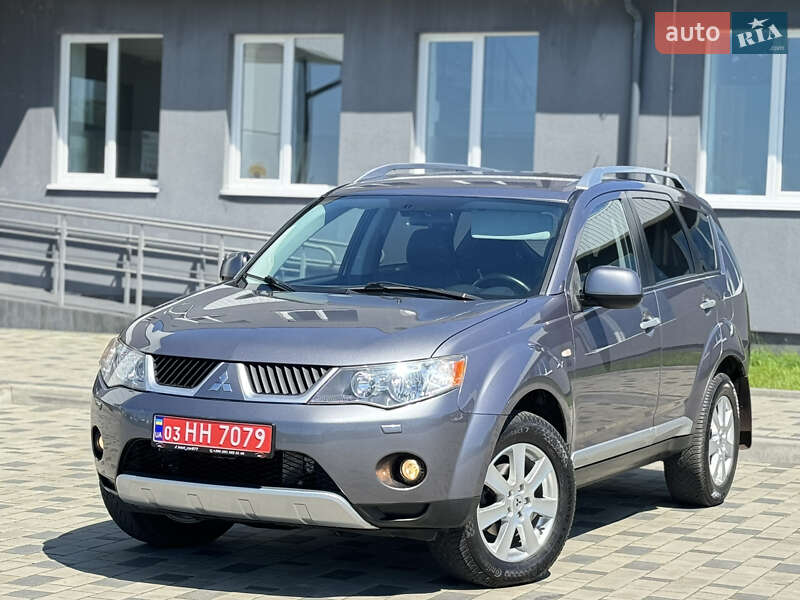 Внедорожник / Кроссовер Mitsubishi Outlander 2008 в 