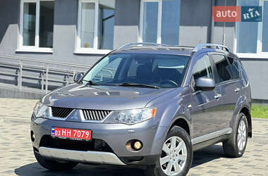 Внедорожник / Кроссовер Mitsubishi Outlander 2008 в 