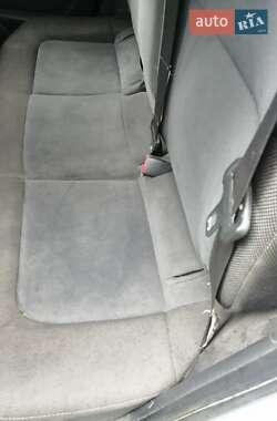 Внедорожник / Кроссовер Mitsubishi Outlander 2006 в 