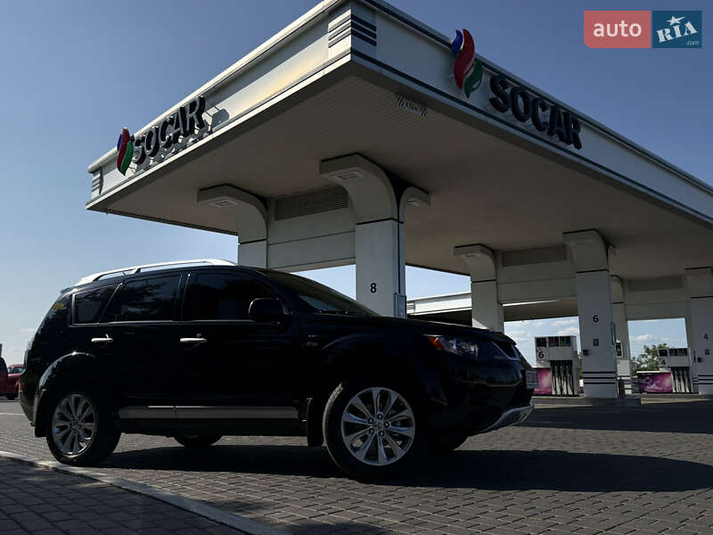 Позашляховик / Кросовер Mitsubishi Outlander 2008 в Одесі