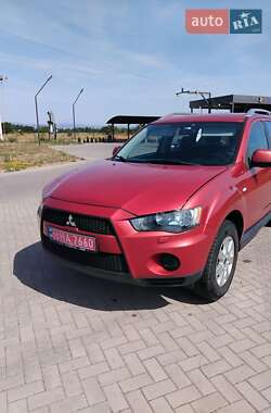 Позашляховик / Кросовер Mitsubishi Outlander 2009 в Тячеві