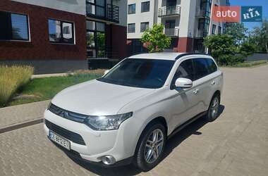 Внедорожник / Кроссовер Mitsubishi Outlander 2013 в Каменец-Подольском