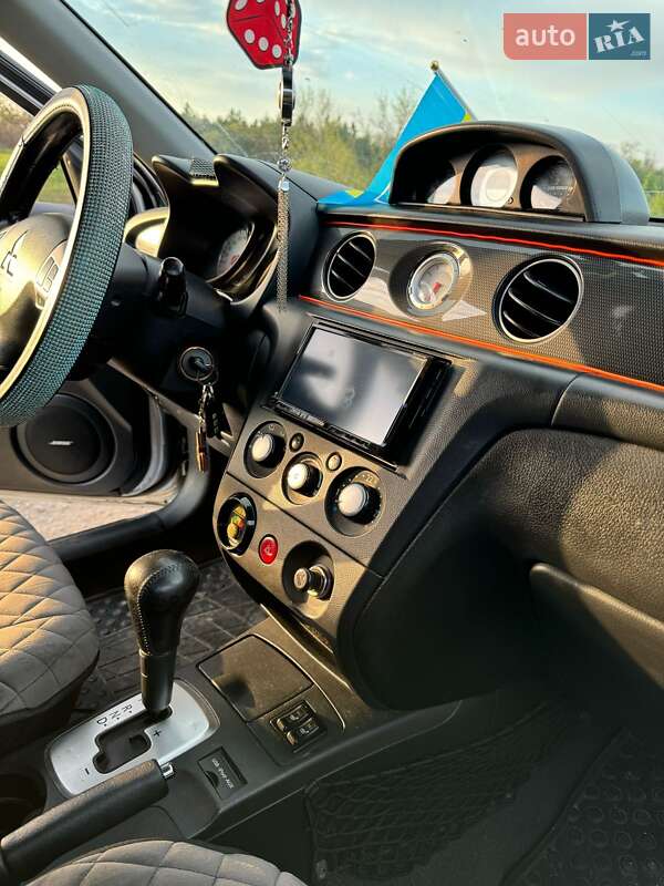 Внедорожник / Кроссовер Mitsubishi Outlander 2008 в Николаеве