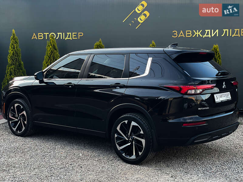 Внедорожник / Кроссовер Mitsubishi Outlander 2022 в Одессе