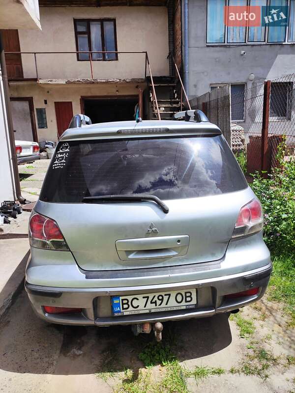Позашляховик / Кросовер Mitsubishi Outlander 2006 в Львові