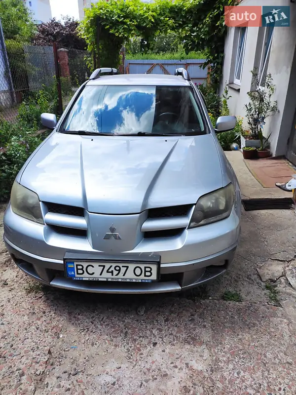 Mitsubishi Outlander 2006
