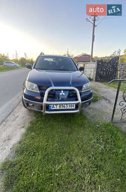 Позашляховик / Кросовер Mitsubishi Outlander 2004 в Івано-Франківську