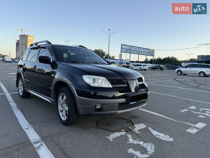 Mitsubishi Outlander 2006