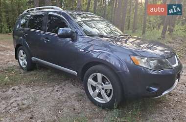 Внедорожник / Кроссовер Mitsubishi Outlander 2008 в Ахтырке