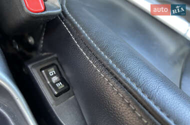 Позашляховик / Кросовер Mitsubishi Outlander 2010 в 