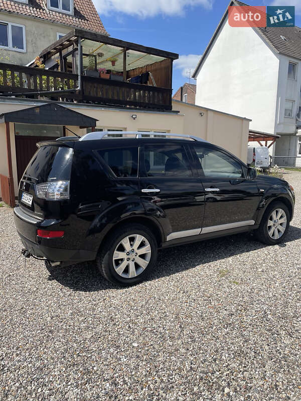 Mitsubishi Outlander 2008
