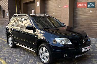 Внедорожник / Кроссовер Mitsubishi Outlander 2008 в 