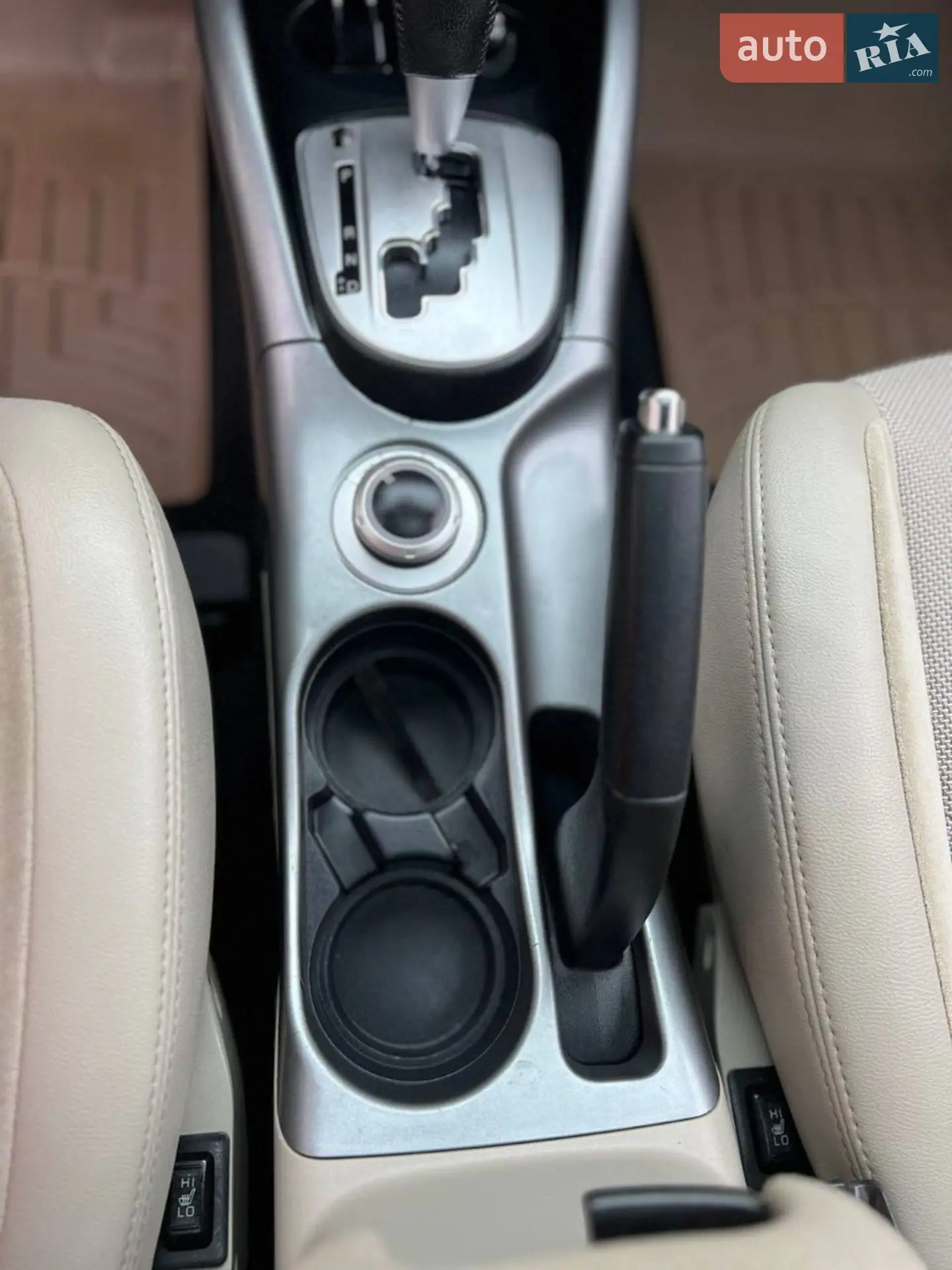 2013 Mitsubishi Outlander - мініатюра 8
