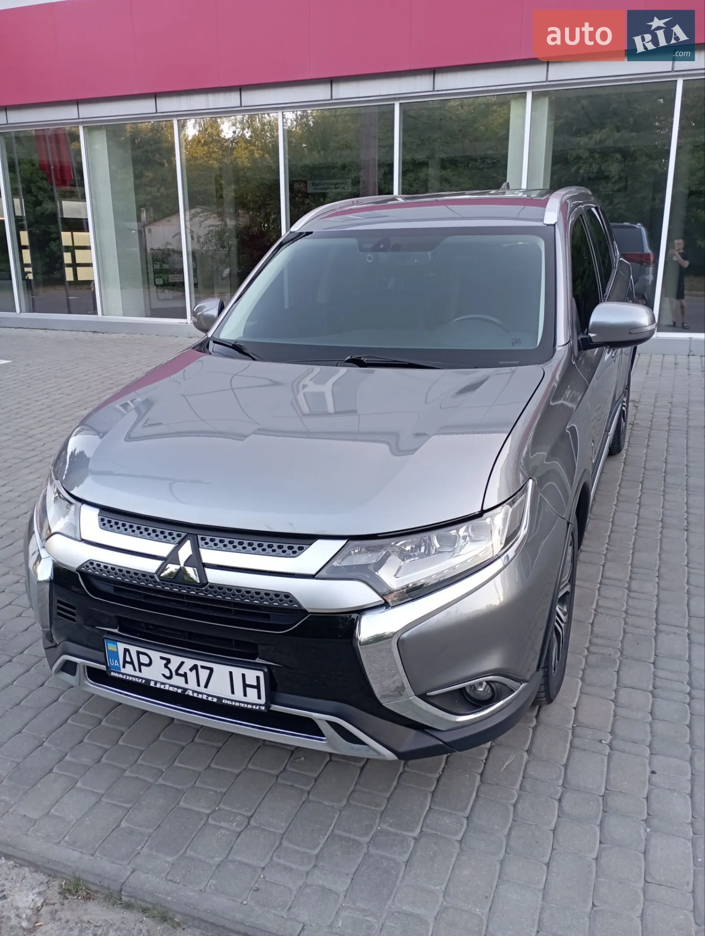 2017 Mitsubishi Outlander - мініатюра 6