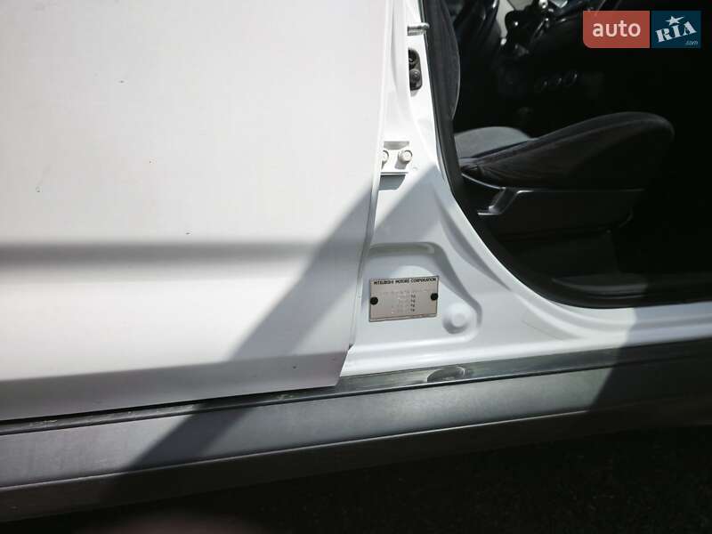 Позашляховик / Кросовер Mitsubishi Outlander 2011 в Чорнухах
