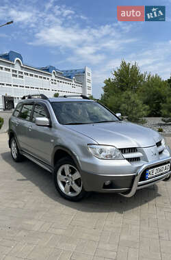 Позашляховик / Кросовер Mitsubishi Outlander 2005 в Дніпрі