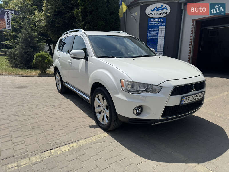 Mitsubishi Outlander 2010