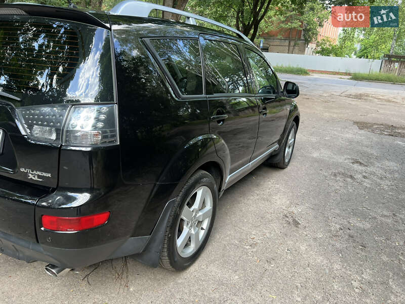 Внедорожник / Кроссовер Mitsubishi Outlander 2008 в Чернигове фото 11 Внедорожник / Кроссовер Mitsubishi Outlander 2008 в Чернигове
