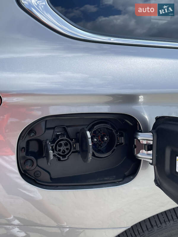 Внедорожник / Кроссовер Mitsubishi Outlander 2020 в Виннице