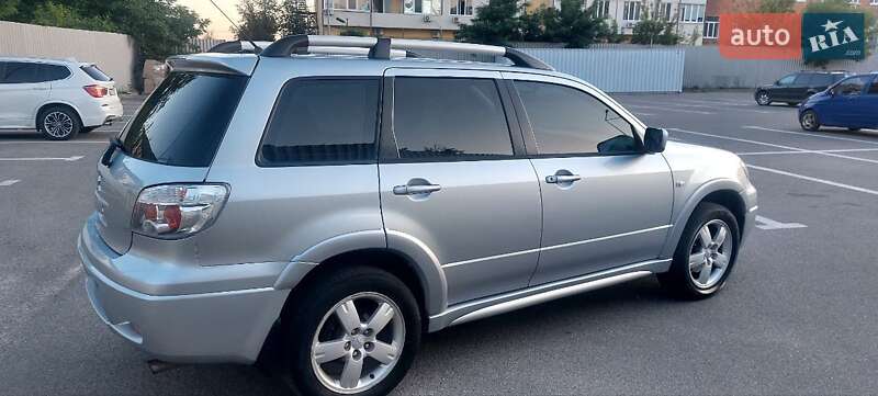 Внедорожник / Кроссовер Mitsubishi Outlander 2008 в Харькове