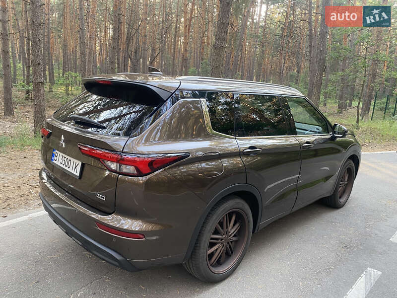 Внедорожник / Кроссовер Mitsubishi Outlander 2022 в Полтаве фото 9 Внедорожник / Кроссовер Mitsubishi Outlander 2022 в Полтаве