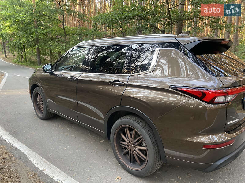 Внедорожник / Кроссовер Mitsubishi Outlander 2022 в Полтаве фото 13 Внедорожник / Кроссовер Mitsubishi Outlander 2022 в Полтаве