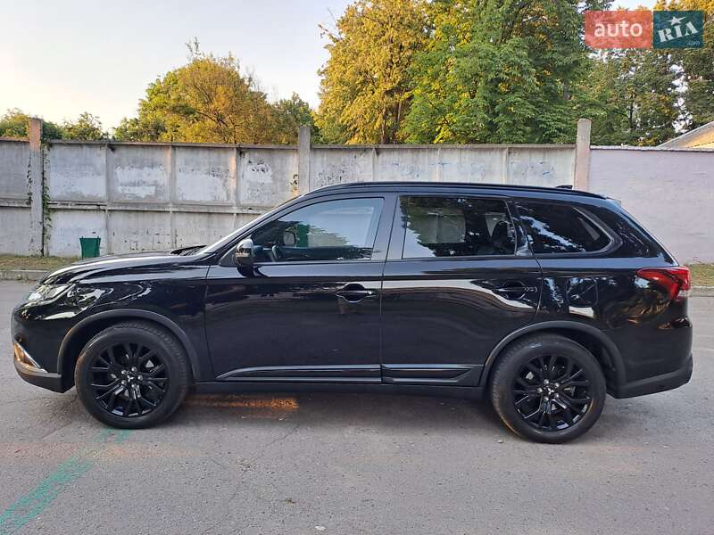 Позашляховик / Кросовер Mitsubishi Outlander 2018 в Білій Церкві
