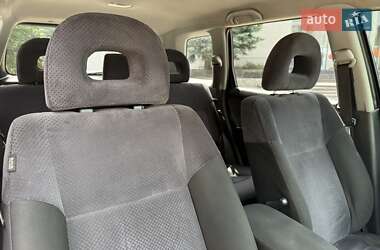 Внедорожник / Кроссовер Mitsubishi Outlander 2006 в 