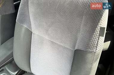 Внедорожник / Кроссовер Mitsubishi Outlander 2006 в 
