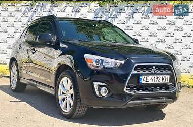 Внедорожник / Кроссовер Mitsubishi Outlander 2013 в Днепре