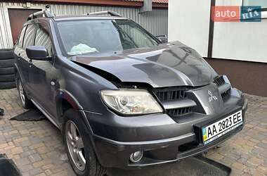 Внедорожник / Кроссовер Mitsubishi Outlander 2007 в Киеве