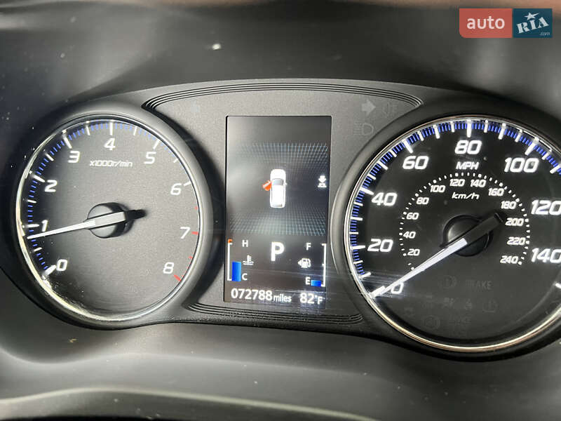 Внедорожник / Кроссовер Mitsubishi Outlander 2018 в Николаеве